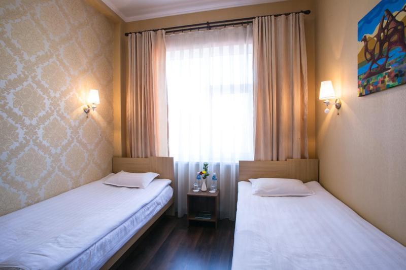 Shah Palace Hotel Bishkek Quarto foto