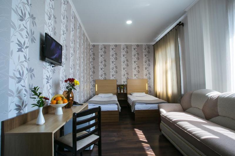 Shah Palace Hotel Bishkek Quarto foto